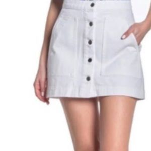 SALE 🎉Veronica Beard White Denim Mini